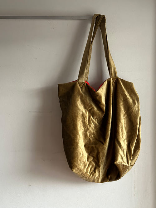 Beuteltasche_gold_rot_01
